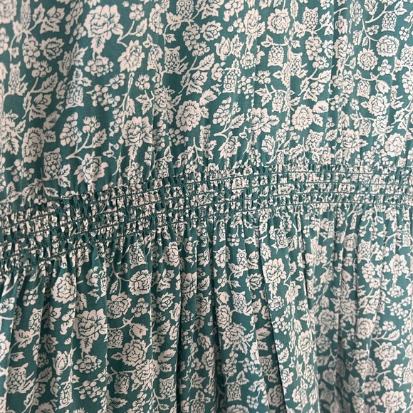 GAP KIDS  DRESS  SIZE XXL COLOR GREEN AND WHITE - Picture 9 of 10